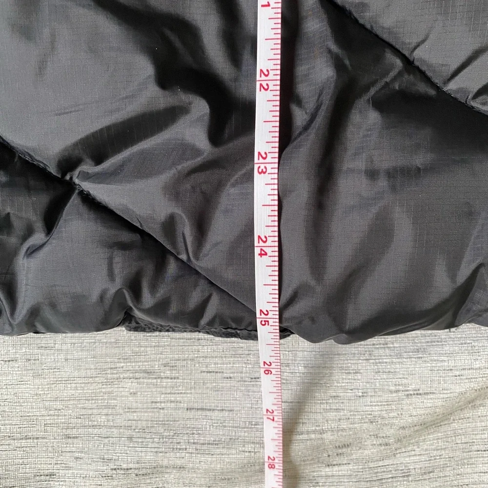Converse Boys Black Jacket with Vibrant Red Lining size XL 13-15 Y